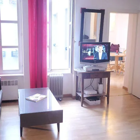 Charmant 2p Proche Hypercentre Apartment *
